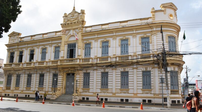 Colbert Filho decreta ponto facultativo na segunda-feira, Dia do Servidor