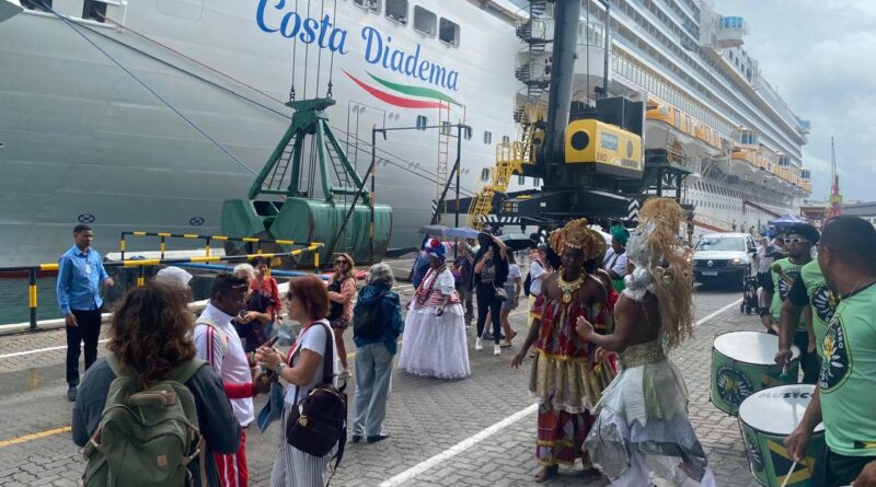 Temporada de cruzeiros 2025/2026 injeta R$ 115 milhões na economia baiana