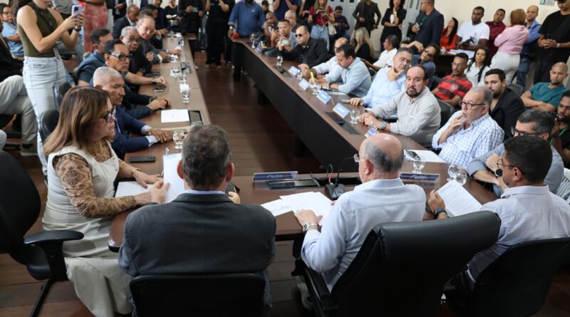 Edital da licitação para Zona Azul de Feira de Santana será publicado nos próximos dias