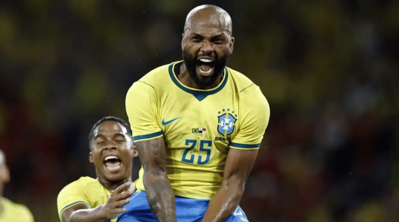 Ancelotti escala 2 times e seleção se despede com goleada sobre Panamá