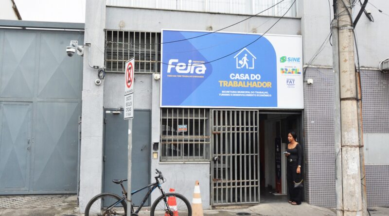 Pedreiro, repositor e atendente de mesa estão entre as 138 vagas abertas nesta sexta-feira em Feira