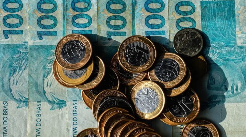 Beneficiários com NIS de final 1 recebem Bolsa Família de julho Beneficiários com NIS de final 1 recebem Bolsa Família de julho