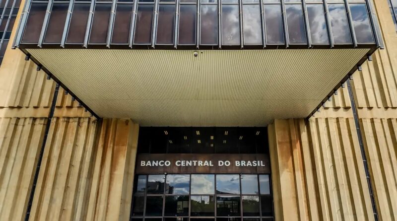 Em nova redução, Copom baixa taxa Selic para 14% ao ano Em nova redução, Copom baixa taxa Selic para 14% ao ano