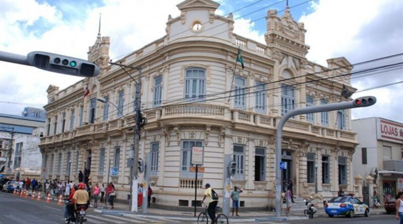 Prefeitura de Feira convoca mais 136 aprovados em concurso público