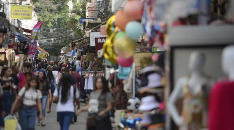 Governo anuncia perdão de dívidas e pacote de estímulo para MEIs
