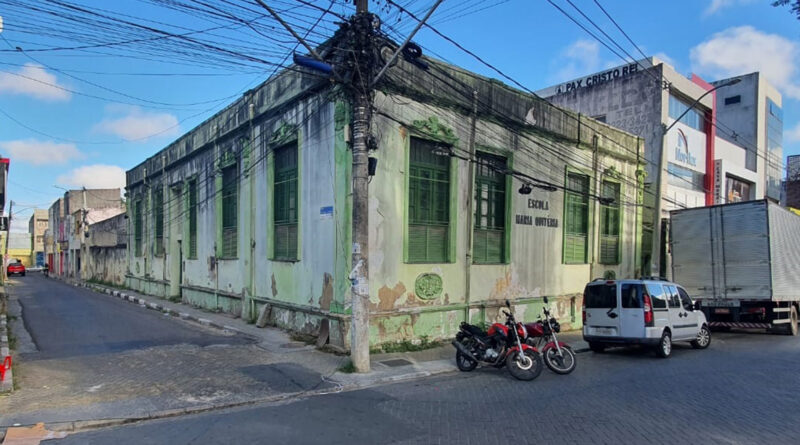 Prefeitura de Feira abre licitação para restaurar prédio histórico da antiga Escola Maria Quitéria