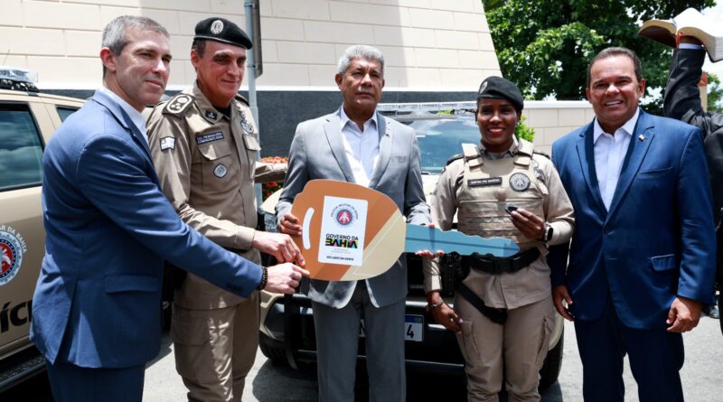 Segurança fortalecida: governador entrega 48 novas viaturas à Polícia Militar e amplia proteção às mulheres